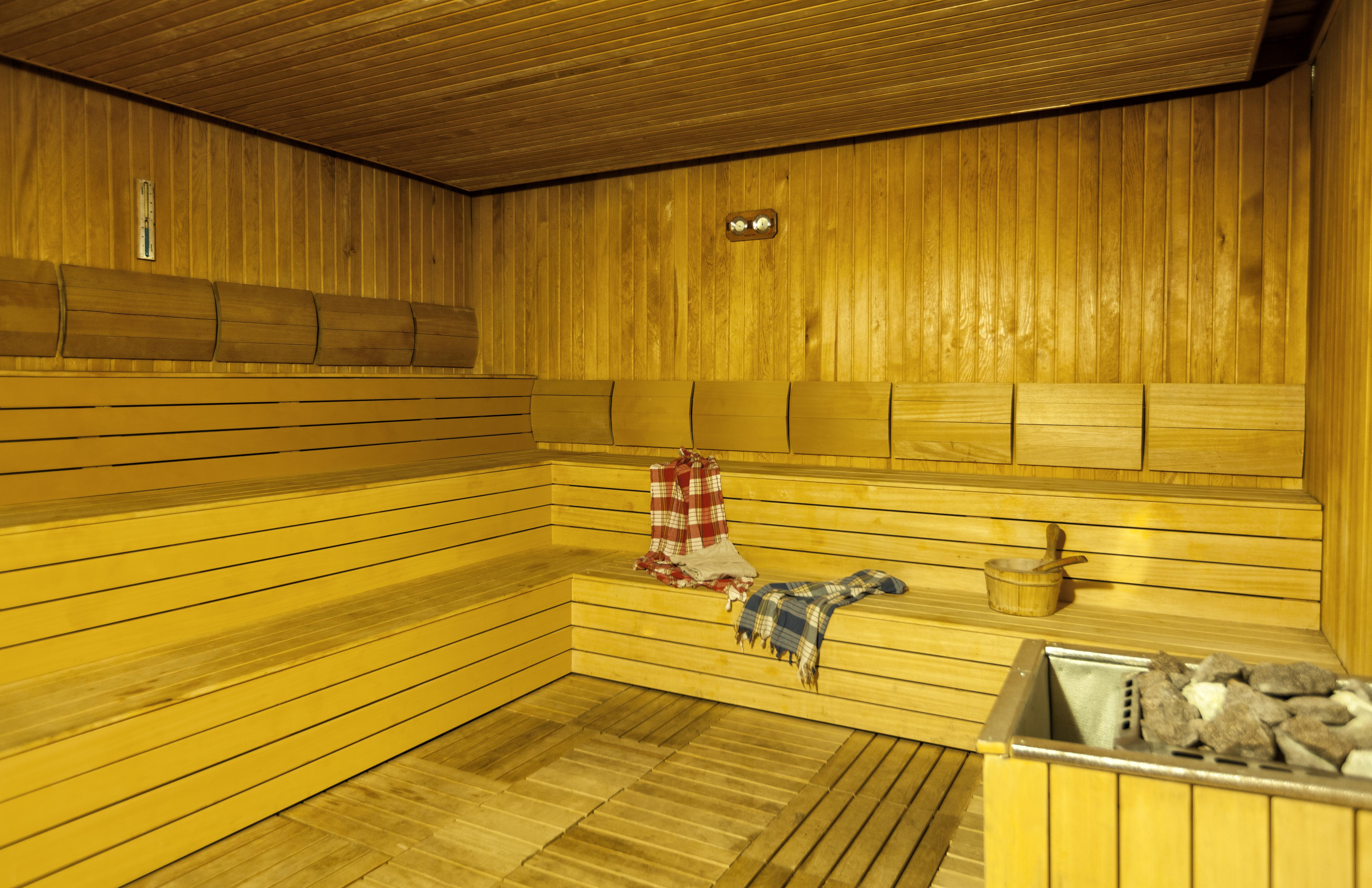Ramada Plaza By Wyndham Izmit Hotel Kocaeli Luaran gambar A Finnish sauna