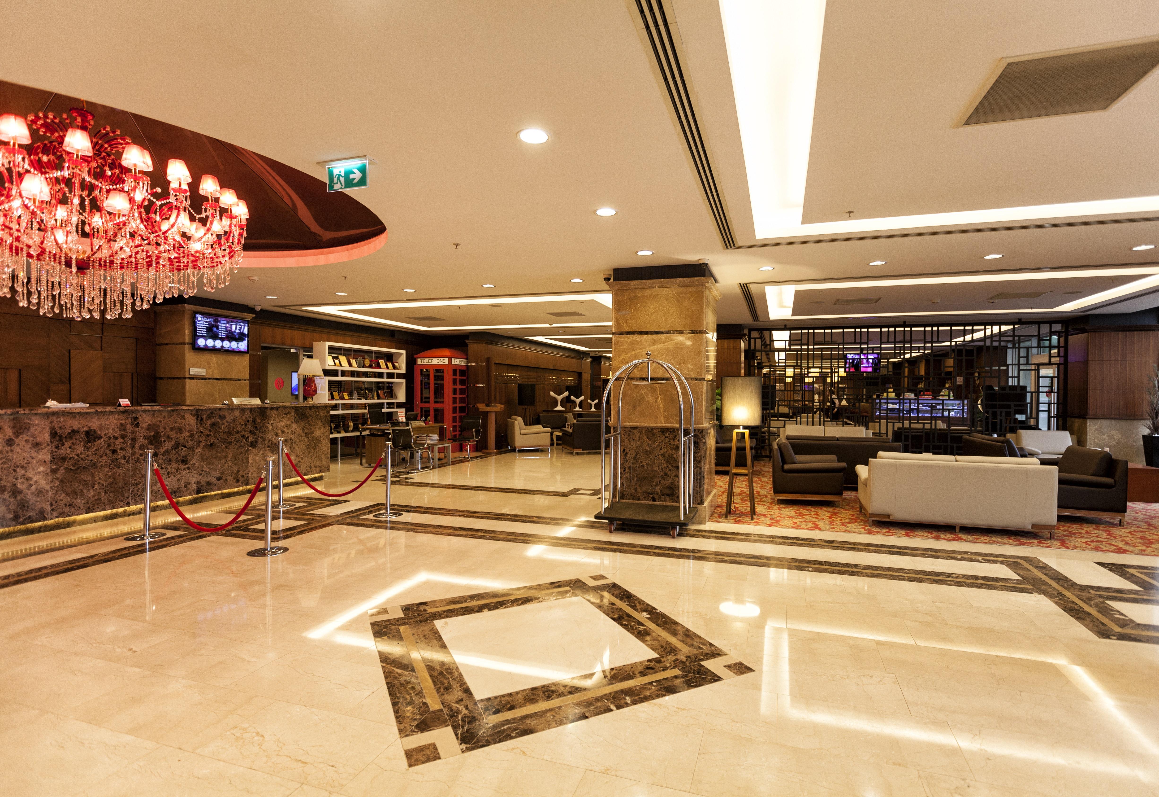 Ramada Plaza By Wyndham Izmit Hotel Kocaeli Luaran gambar Lobby